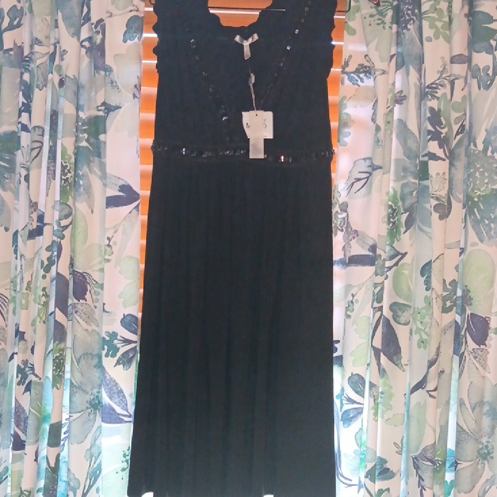 Metro 7 Black Midi Dress with Sparkling Accents